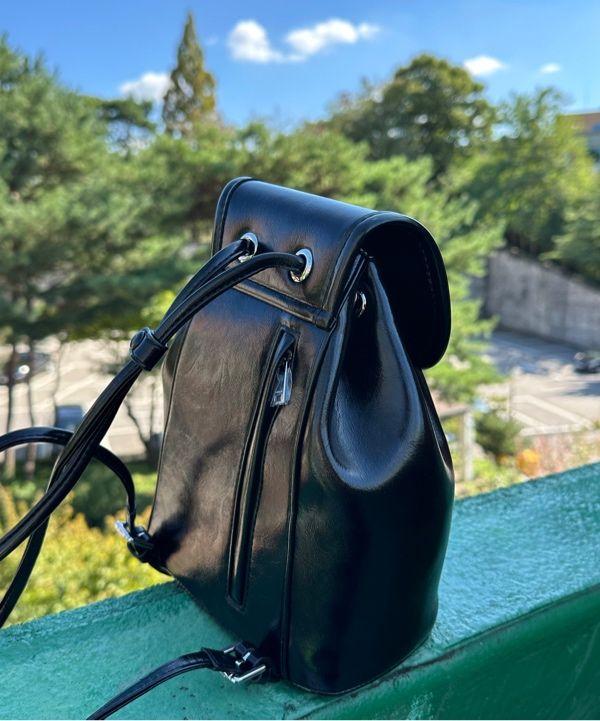 Ditto Backpack · 디토 백팩 / 블랙 | Stand Oil