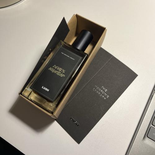 LUSH DEVIL'S NIGHTCAP 100ml 最終値下げ Devil's Nightcap Perfume | LUSH