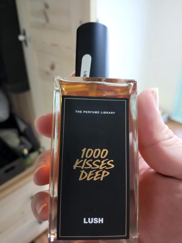 LUSH 1000 Kisses Deep 100ml 香水 試してみた】ラッシュ 1000kisses deepのリアルな口コミ