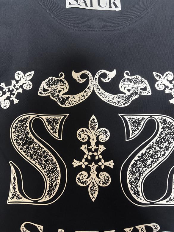 【SATUR】Classy Nostalgia Vintage Graphic TShirt Newtro Navy 848424ce14e3ca26705f52e824b7ed